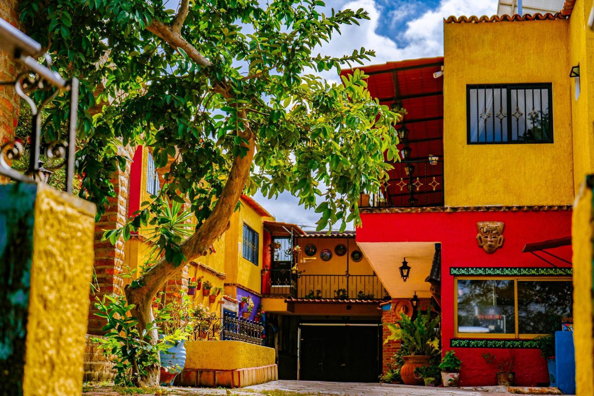 Posada Las Margaritas Guadalajara Exterior photo